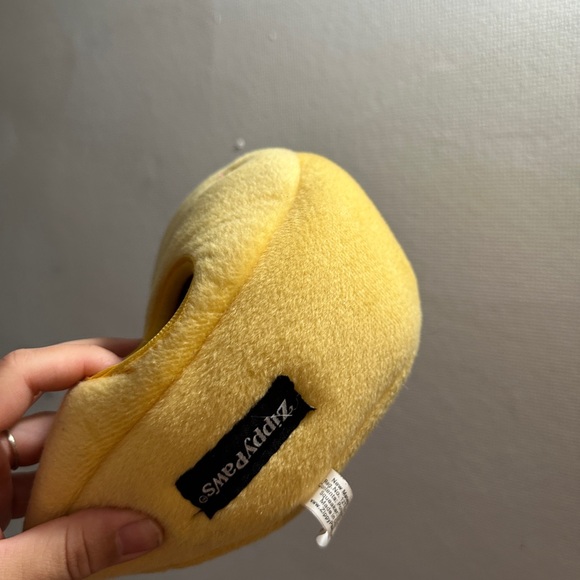 Zippy Paw pet dog toy plush hide and seek moon and stars dog toy - Picture 5 of 6